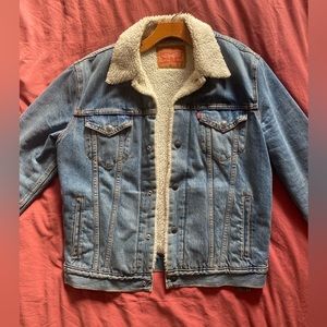 SHERPA LEVIS TRUCKER JACKET